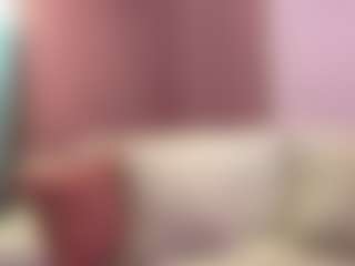 AisHhaFerrari's Live Sex Cam Show