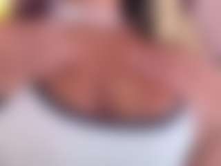 Aishha Ferrari's Live Sex Cam Show