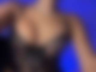 Aishha Ferrari's Live Sex Cam Show