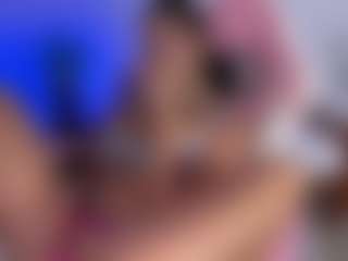 Aishha Ferrari's Live Sex Cam Show