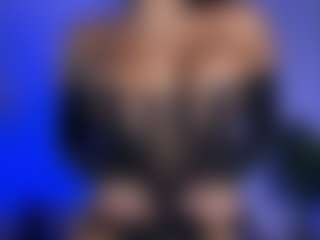 Aishha Ferrari's Live Sex Cam Show