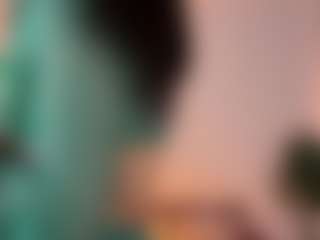 Aishha Ferrari's Live Sex Cam Show