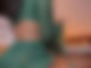 Aishha Ferrari's Live Sex Cam Show