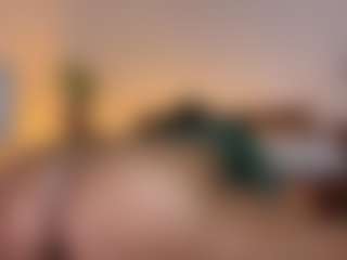 Aishha Ferrari's Live Sex Cam Show