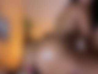 Aishha Ferrari's Live Sex Cam Show