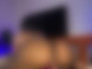 Aishha Ferrari's Live Sex Cam Show