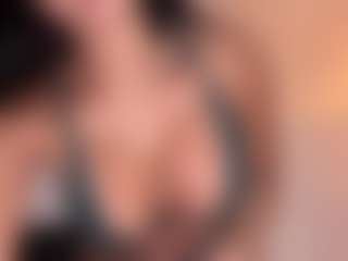 Aishha Ferrari's Live Sex Cam Show