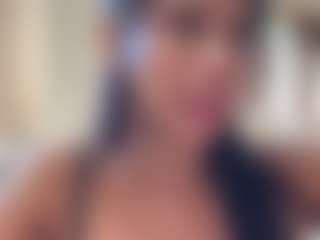 Aishha Ferrari's Live Sex Cam Show