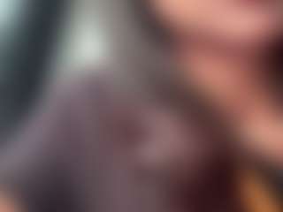 Aishha Ferrari's Live Sex Cam Show