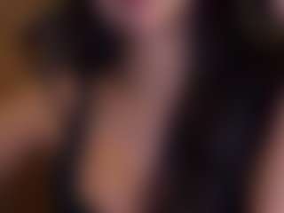 Aishha Ferrari's Live Sex Cam Show