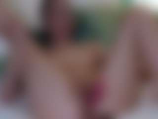AmeliaJune's Live Sex Cam Show