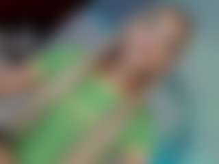 Live cam show with Ariia-janee - Brown Eyes on Camsoda