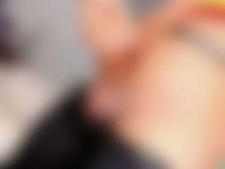 Ariia-janee's Live Sex Cam Show