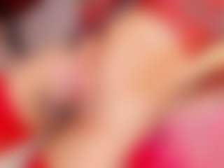 Live cam show with Ariia-janee - Lean on Camsoda