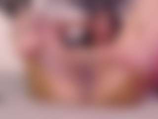 Live cam show with Eris Kaosu - Stockings on Camsoda