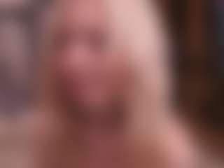 FannyAbner's Live Sex Cam Show