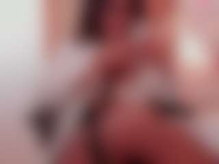 Ahlya's Live Sex Cam Show