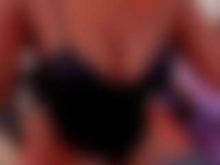 Live cam show with Ahlya - Ebony Anal on CamwithHer