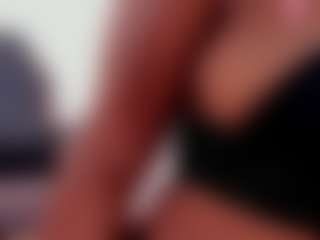 Live cam show with Ahlya - Thick on Milf Play