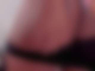 Live cam show with Ahlya - Foot Fetish Black on hotwifechat.live