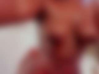 Live cam show with Ahlya - Smoking on Camsoda