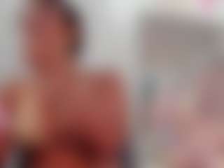 Ahlya's Live Sex Cam Show