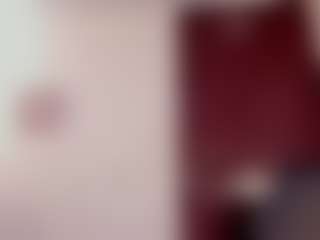 Live cam show with Ahlya - Shaved Pussy on Camsoda