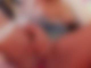 Ahlya's Live Sex Cam Show