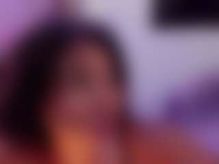 Ahlya's Live Sex Cam Show