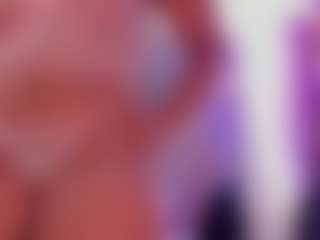 Live cam show with Ahlya - Ebony on Camsoda | united states