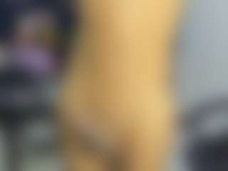 Live cam show with Aisha-Rx - Blue Eyes on CamwithHer