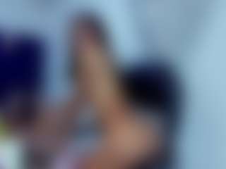 Live cam show with Aisha-Rx - Black Hair on Camsoda