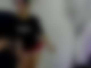 Live cam show with Aisha-Rx - Smoking on Camsoda