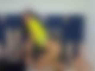 Live cam show with Aisha-Rx - Teen (18+) on Camsoda