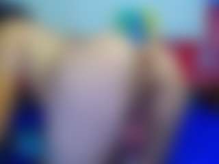 Live cam show with damian77Dam - Brown Eyes on TeamSkeetLive