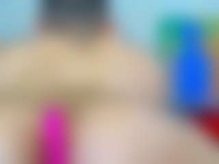 Live cam show with damian77Dam - Drinking on Camsoda