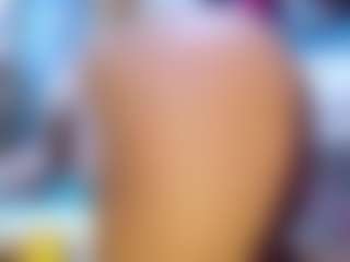 Live cam show with leoandkali - Outside on Gym Cam Girls