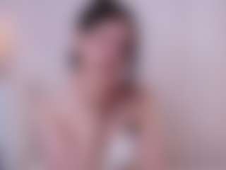 Live cam show with MoireFulford - Amateur on crypto-cams