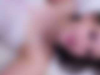Live cam show with MoireFulford - Red Hair on Milf Play
