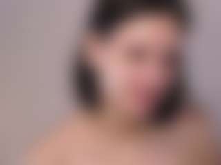 MoireFulford's Live Sex Cam Show
