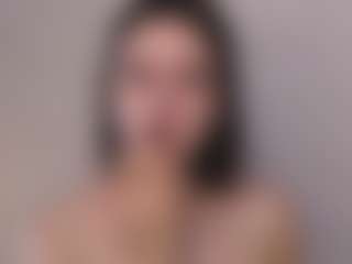 MoireFulford's Live Sex Cam Show