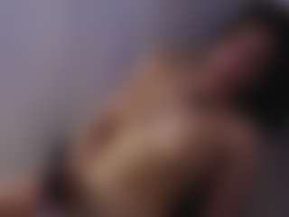 MoireFulford's Live Sex Cam Show