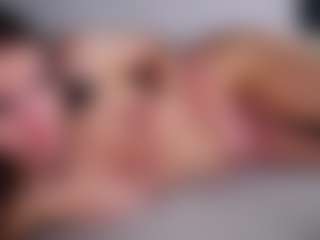 MoireFulford's Live Sex Cam Show