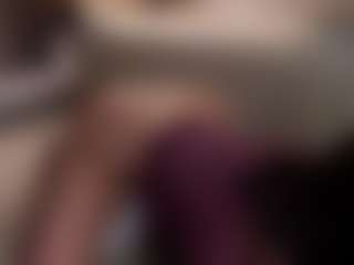 MoireFulford's Live Sex Cam Show