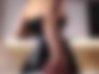 Live cam show with MoireFulford - Moaning on Latina Girls