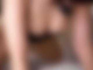 Live cam show with MoireFulford - Fingering on xxxlivecams.org