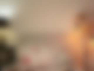 Live cam show with ohhoneykate - Blowjob on Uber Horny