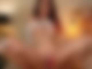 Live cam show with ohhoneykate - Skinny on Camsoda