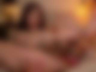 Live cam show with ohhoneykate - Squirt on Camsoda