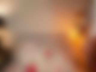 Live cam show with ohhoneykate - Petite on Camsoda